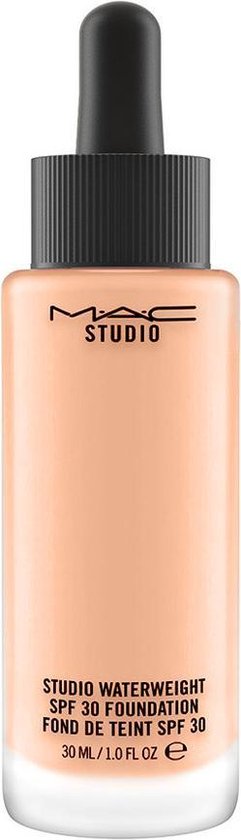 MAC Studio Waterweight Foundation NW25 30 ml